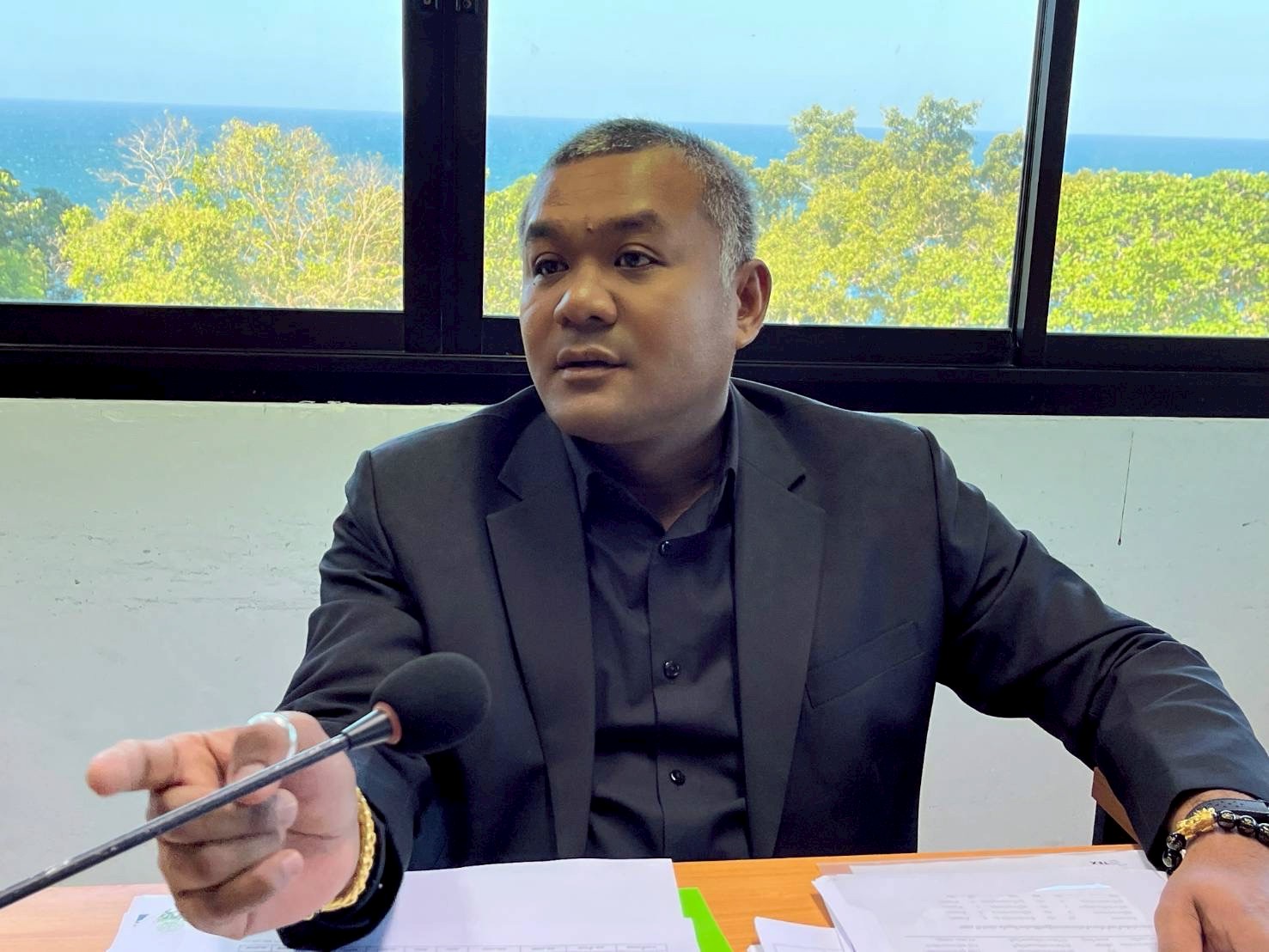 title - ผู้ตรวจราชการ ส.ป.ก. ประชุมติดตามผลการดำเนินงานตามแผนการตรวจราชการ ของ ส.ป.ก. ประจำปีงบประมาณ พ.ศ. 2569 รอบที่ 1 จังหวัดภูเก็ต